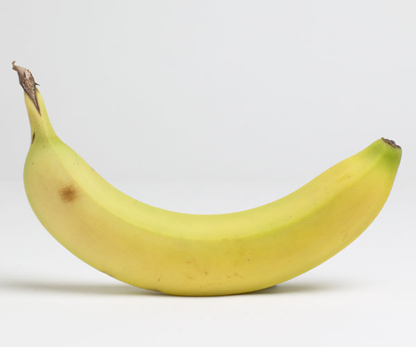 勉强成熟的香蕉